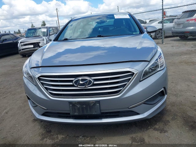 5NPE24AF7HH562938 Hyundai SONATA SE
