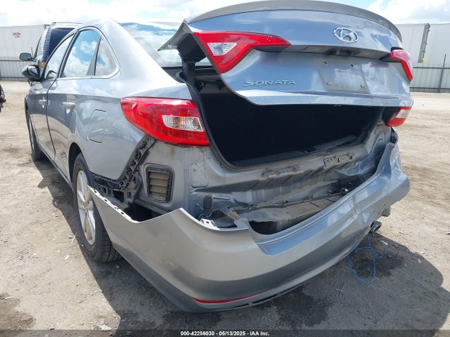 5NPE24AF7HH562938 Hyundai SONATA SE