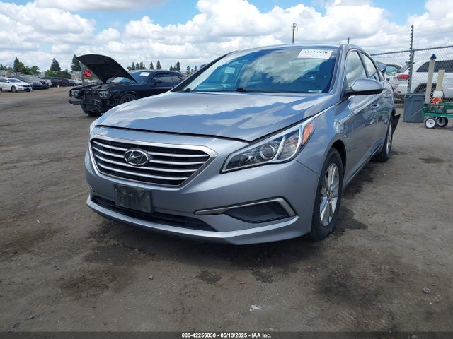 5NPE24AF7HH562938 Hyundai SONATA SE