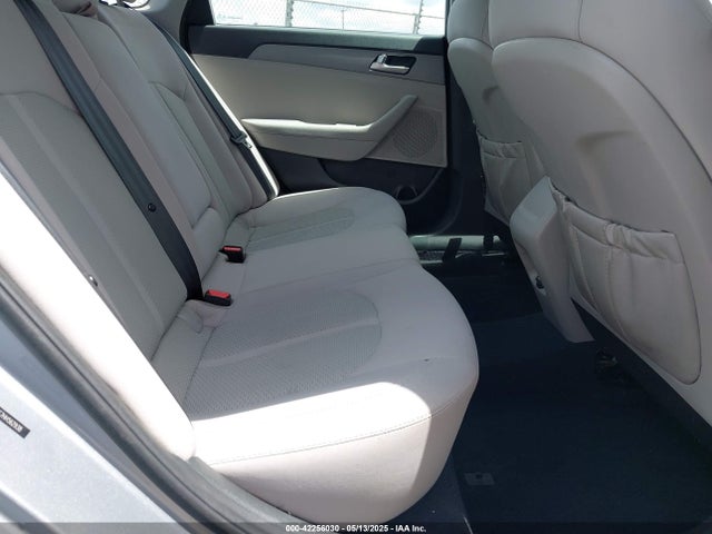 5NPE24AF7HH562938 Hyundai SONATA SE