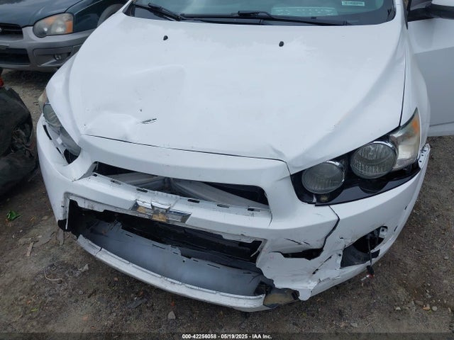 1G1JC5SG8G4181086 Chevrolet Sonic Lt Auto