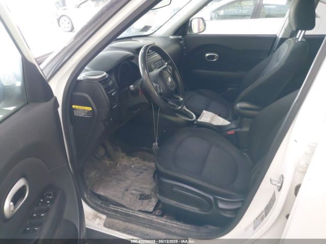 KNDJP3A54G7239595 KIA SOUL +