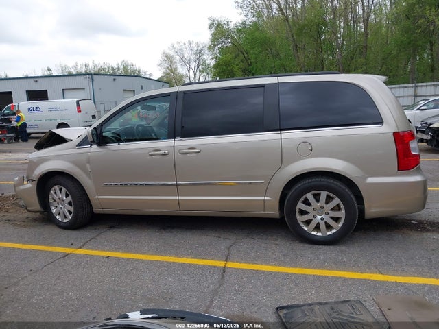 Chrysler Town and Country 2014 2C4RC1BG4ER165187 Image 15