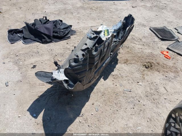 4T1BF1FK3FU925701 Toyota CAMRY XLE