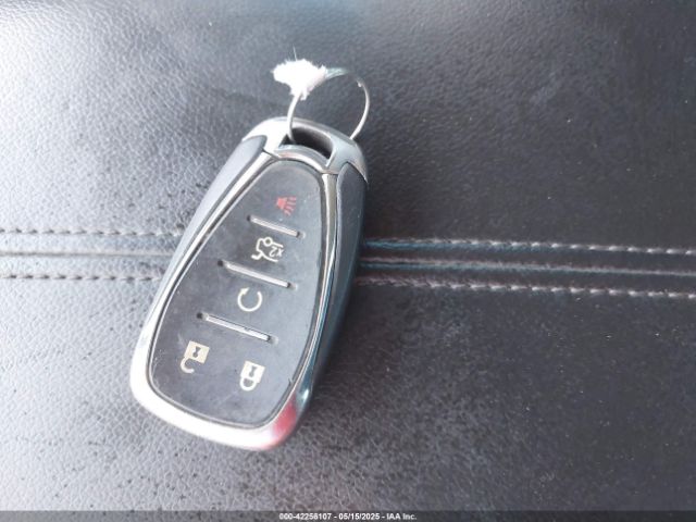 1G1ZD5ST3JF260612 Chevrolet MALIBU LT