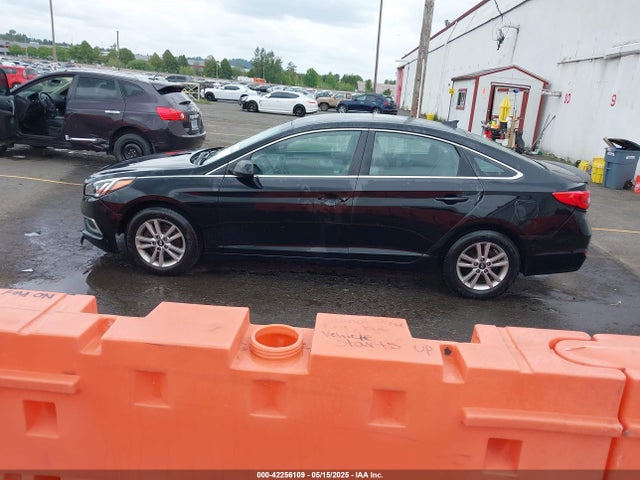 5NPE24AF5HH562503 Hyundai 2017