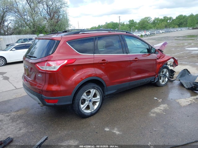 1FMCU9GX8EUB98766 Ford ESCAPE SE