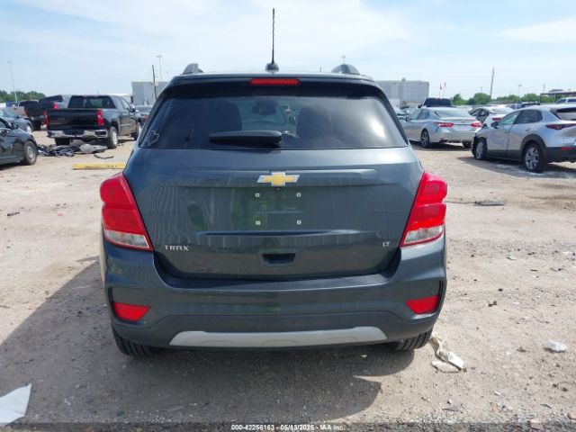 KL7CJLSB2JB626145 Chevrolet Trax Lt