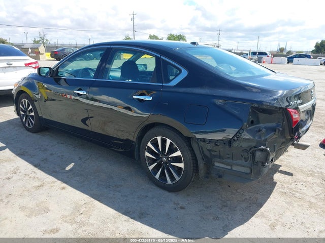 1N4AL3AP3JC121507 Nissan Altima 2.5 Sv