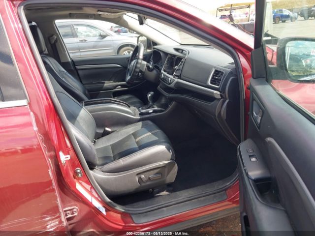 5TDJZRFH7HS478890 Toyota Highlander Se