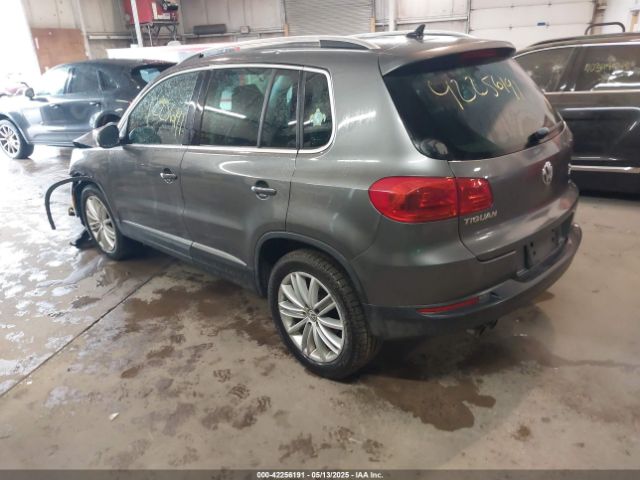 2014 VOLKSWAGEN TIGUAN WVGBV3AX6EW545157 Photo 2