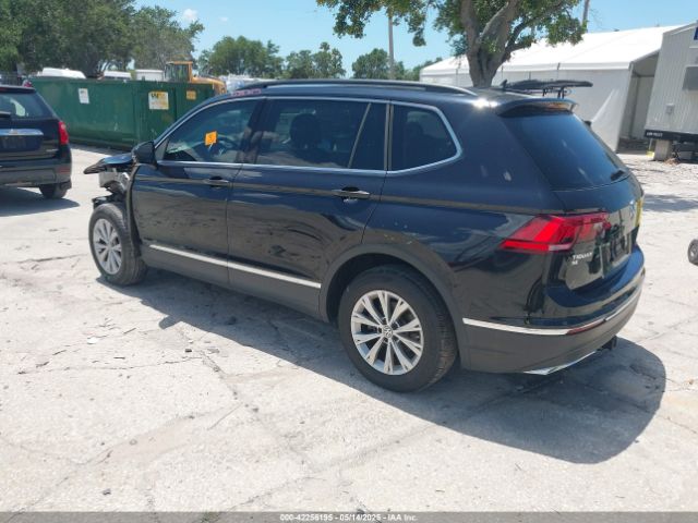 2018 VOLKSWAGEN TIGUAN 3VV3B7AX3JM126154 Photo 2
