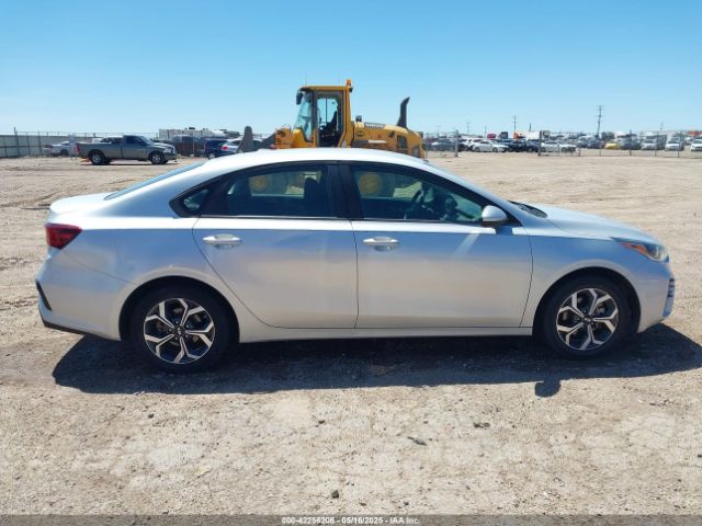 3KPF24AD0KE091066 KIA mpi nu