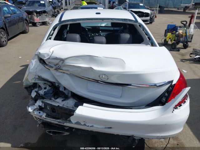 55SWF4JB4GU148033 Mercedes-Benz C 300 Luxury/sport