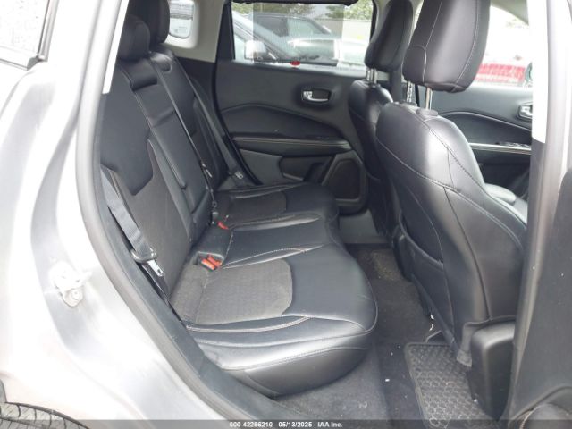 3C4NJDBB8HT693164 Jeep New Compass Latitude 4x4