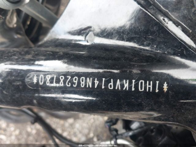 2022 HARLEY-DAVIDSON FLHRXS 1HD1KVP14NB628180 Photo 9