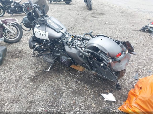 2022 HARLEY-DAVIDSON FLHRXS 1HD1KVP14NB628180 Photo 2