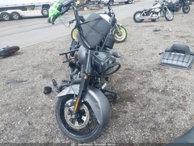 2022 HARLEY-DAVIDSON FLHRXS 1HD1KVP14NB628180 Photo 4