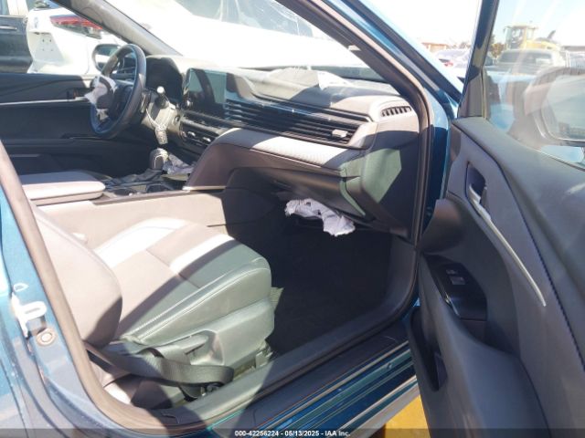 4T1DAACKXSU505309 Toyota a25a-fxs