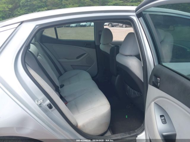 5XXGM4A70FG385024 KIA Optima Lx