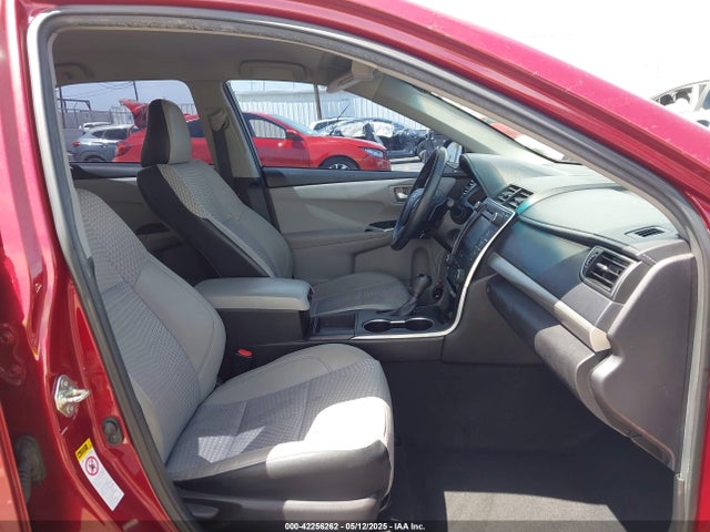 4T1BF1FK1FU958678 Toyota CAMRY SE