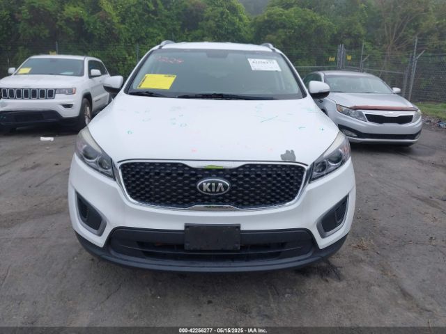 5XYPG4A50GG160668 KIA Sorento 3.3l Lx
