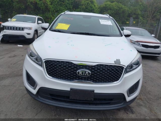 5XYPG4A50GG160668 KIA Sorento 3.3l Lx