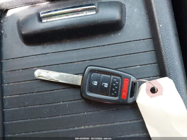 2HKRM4H32EH685260 Honda CR-V LX