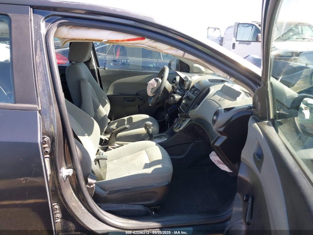 1G1JA5SH7G4104742 Chevrolet luw - e85 max