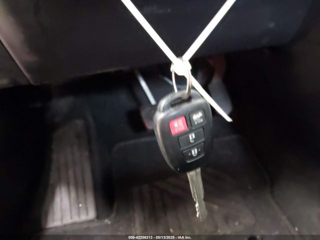 2T1BPRHE4EC047022 Toyota Corolla Le Eco