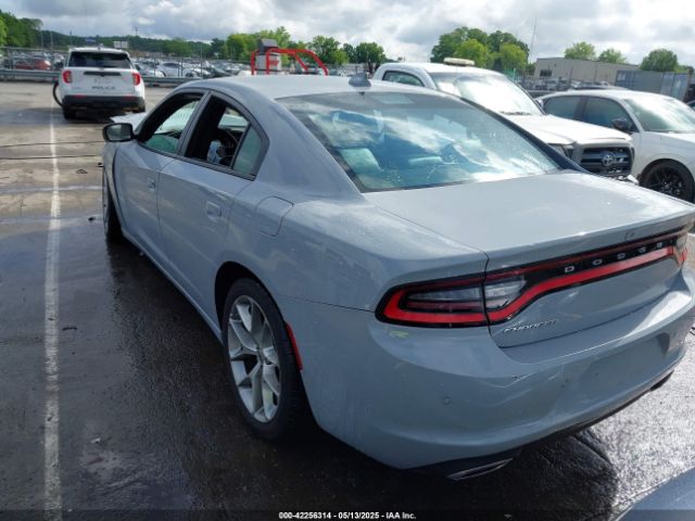 2022 DODGE CHARGER 2C3CDXBG5NH202926 Photo 2