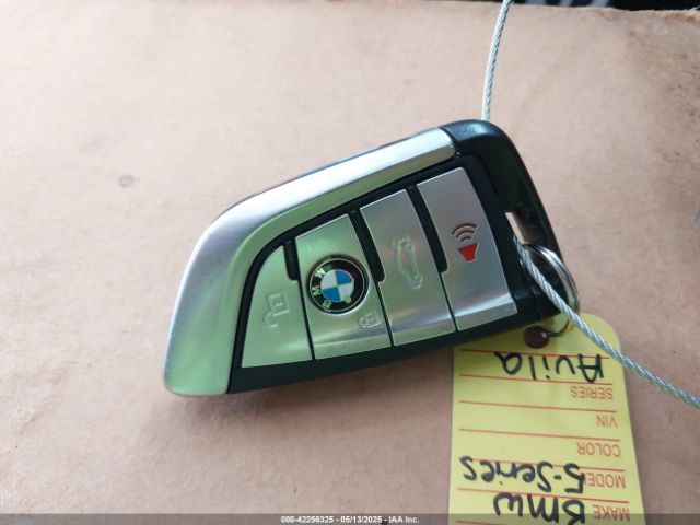 WBA13AG04MCF36168 BMW 530e
