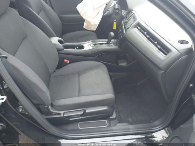 2022 HONDA HR-V 3CZRU6H3XNM759251 Photo 4
