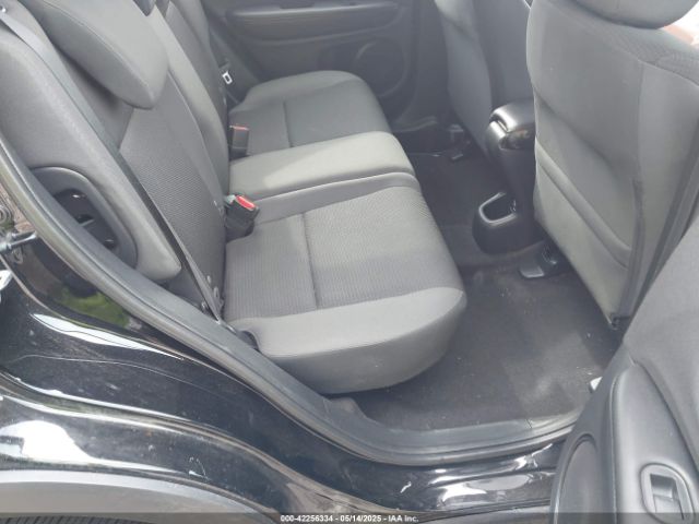 2022 HONDA HR-V 3CZRU6H3XNM759251 Photo 7