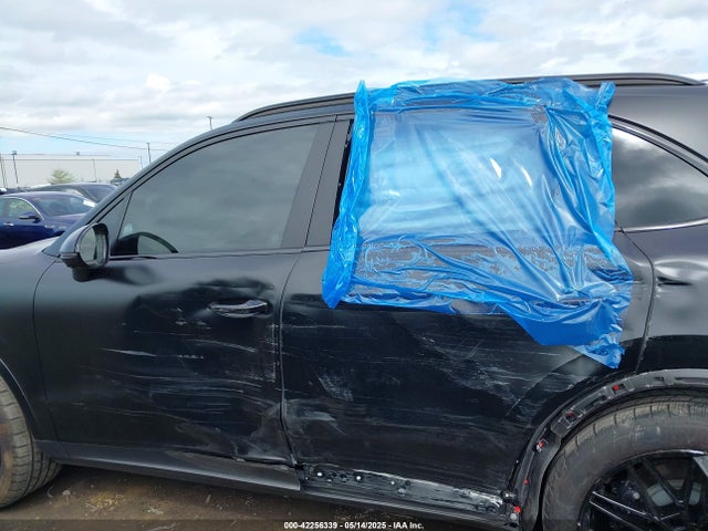 Porsche Cayenne 2025 WP1AA2AY1SDA00472 Image 14