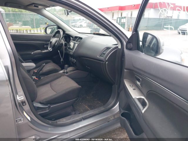 2019 MITSUBISHI OUTLANDER SPORT JA4AR3AU1KU022253 Photo 4