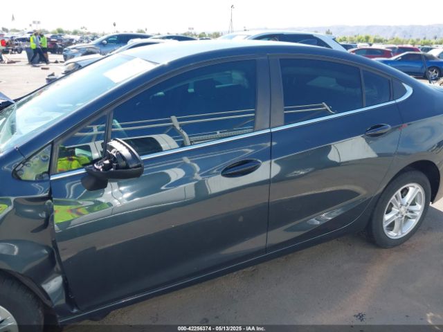 1G1BE5SMXJ7217192 Chevrolet Cruze Lt Auto