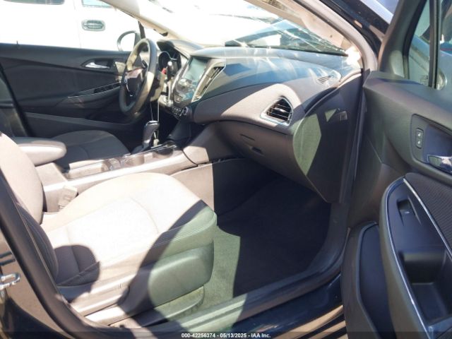1G1BE5SMXJ7217192 Chevrolet Cruze Lt Auto