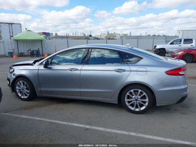 3FA6P0HDXLR221578 Ford 2020