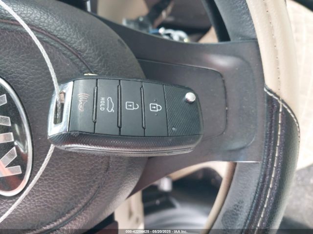 5XXGM4A73FG481956 KIA Optima Lx