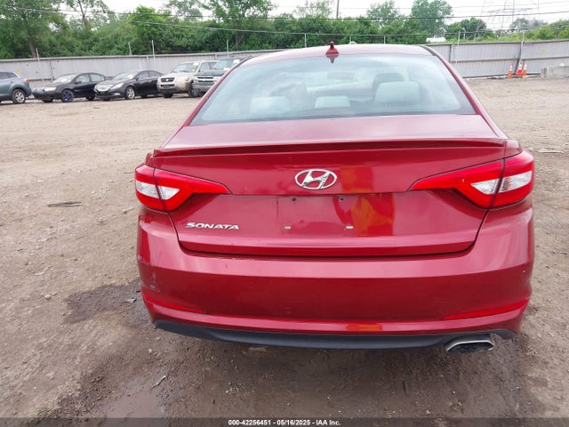 Hyundai SONATA SE 2015 5NPE24AF9FH010533 Image 16