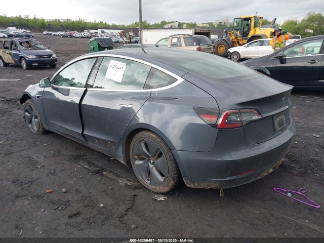 2019 TESLA MODEL 3 5YJ3E1EB6KF510193 Photo 2
