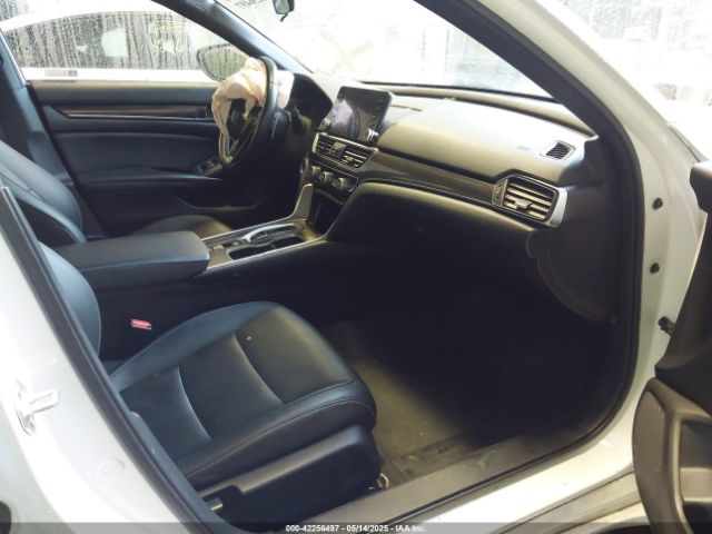 2022 HONDA ACCORD 1HGCV3F24NA038911 Photo 4