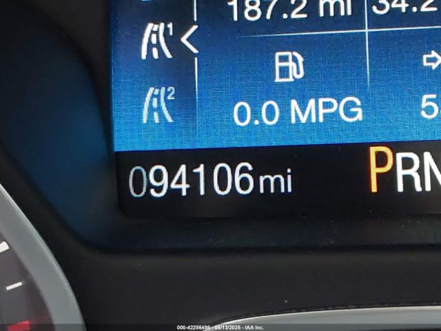 1FADP3F27JL251045 Ford FOCUS SE