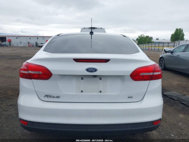1FADP3F27JL251045 Ford FOCUS SE