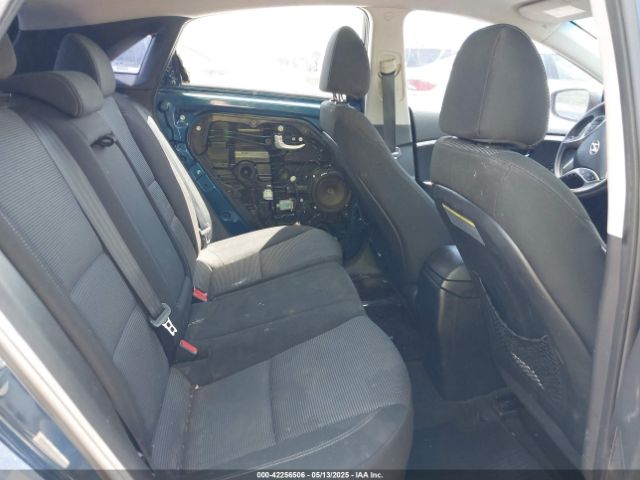 KMHD35LHXEU198766 Hyundai ELANTRA GT