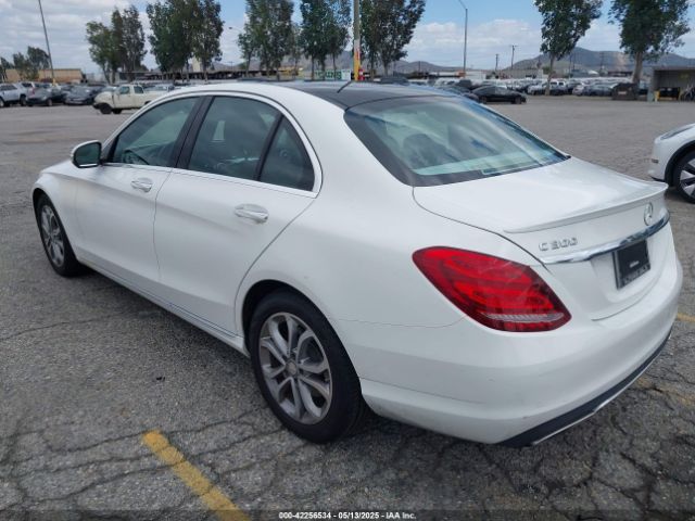 55SWF4JB3FU092441 Mercedes-Benz C 300 Luxury/sport
