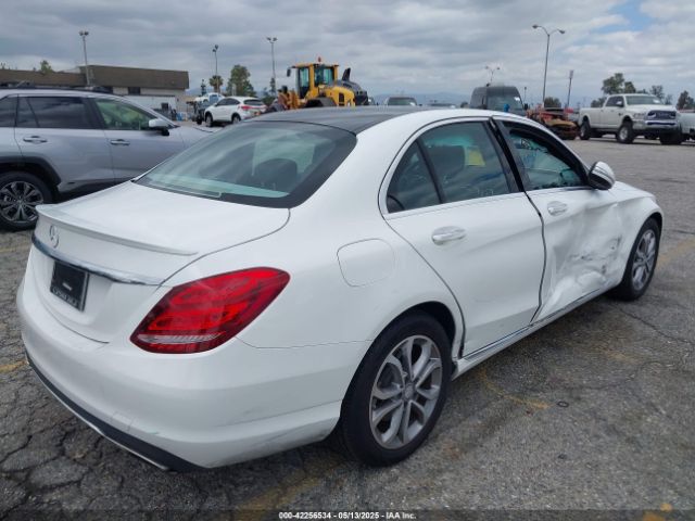 55SWF4JB3FU092441 Mercedes-Benz C 300 Luxury/sport