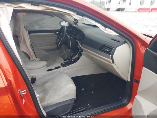 2019 VOLKSWAGEN JETTA 3VWCB7BU8KM232522 Photo 4