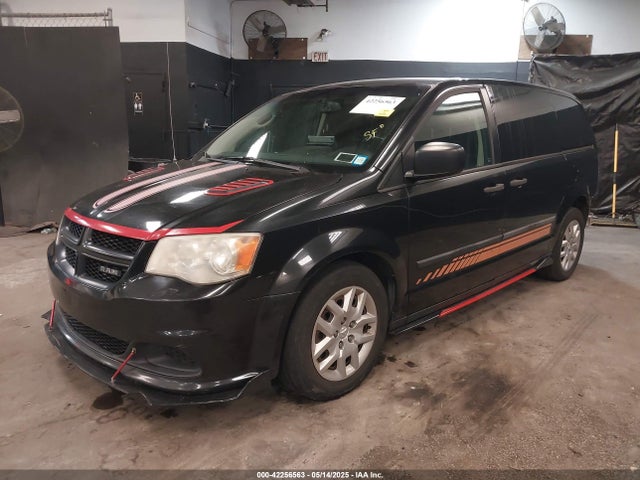 RAM Cargo Tradesman 2014 2C4JRGAG3ER229641 Image 2